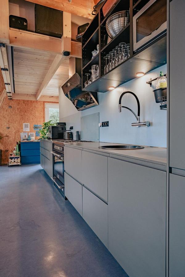 Hostel Oder Ferienwohnung 1-16 Personen Im Blauen Haus Фемарн Екстер'єр фото
